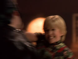 extant_XenaWarriorPrincess_5x07-BackInTheBottle_0868