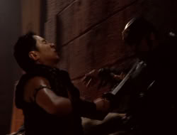 extant_XenaWarriorPrincess_5x07-BackInTheBottle_0877