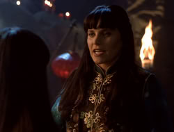 extant_XenaWarriorPrincess_5x07-BackInTheBottle_0960