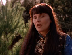 extant_XenaWarriorPrincess_5x07-BackInTheBottle_1047