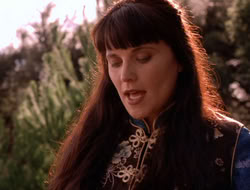 extant_XenaWarriorPrincess_5x07-BackInTheBottle_1067