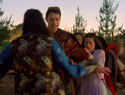 extant_XenaWarriorPrincess_5x07-BackInTheBottle_1100