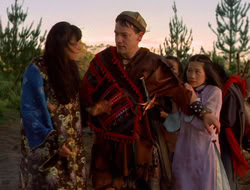 extant_XenaWarriorPrincess_5x07-BackInTheBottle_1113