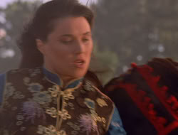 extant_XenaWarriorPrincess_5x07-BackInTheBottle_1124