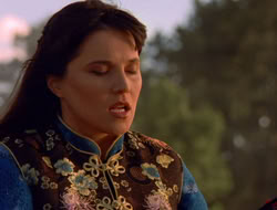 extant_XenaWarriorPrincess_5x07-BackInTheBottle_1340