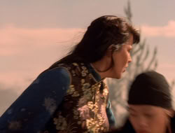 extant_XenaWarriorPrincess_5x07-BackInTheBottle_1382