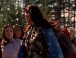 extant_XenaWarriorPrincess_5x07-BackInTheBottle_1424