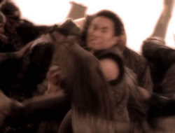 extant_XenaWarriorPrincess_5x07-BackInTheBottle_1449