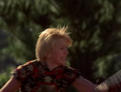 extant_XenaWarriorPrincess_5x07-BackInTheBottle_1473