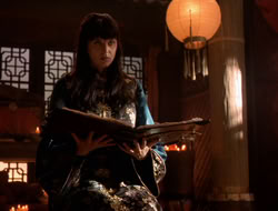 extant_XenaWarriorPrincess_5x07-BackInTheBottle_1502
