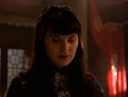 extant_XenaWarriorPrincess_5x07-BackInTheBottle_1573