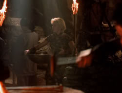 extant_XenaWarriorPrincess_5x07-BackInTheBottle_1695