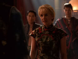 extant_XenaWarriorPrincess_5x07-BackInTheBottle_1831