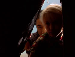 extant_XenaWarriorPrincess_5x07-BackInTheBottle_1877