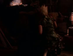 extant_XenaWarriorPrincess_5x07-BackInTheBottle_1899