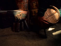 extant_XenaWarriorPrincess_5x07-BackInTheBottle_1954