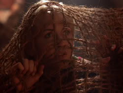 extant_XenaWarriorPrincess_5x07-BackInTheBottle_2011