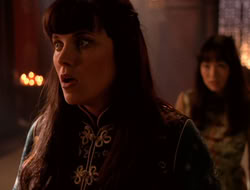 extant_XenaWarriorPrincess_5x07-BackInTheBottle_2025