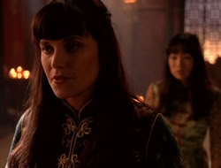 extant_XenaWarriorPrincess_5x07-BackInTheBottle_2036