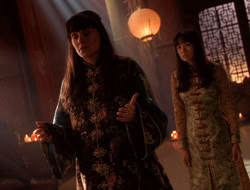 extant_XenaWarriorPrincess_5x07-BackInTheBottle_2083