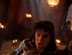 extant_XenaWarriorPrincess_5x07-BackInTheBottle_2184