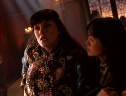 extant_XenaWarriorPrincess_5x07-BackInTheBottle_2194