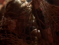 extant_XenaWarriorPrincess_5x07-BackInTheBottle_2195