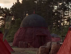 extant_XenaWarriorPrincess_5x07-BackInTheBottle_2205