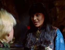 extant_XenaWarriorPrincess_5x07-BackInTheBottle_2262