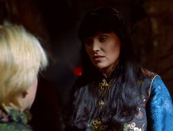 extant_XenaWarriorPrincess_5x07-BackInTheBottle_2272