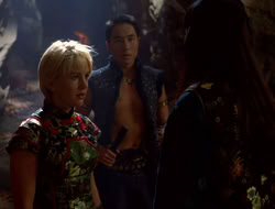 extant_XenaWarriorPrincess_5x07-BackInTheBottle_2275