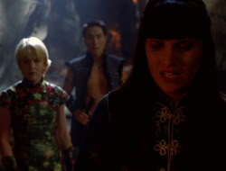 extant_XenaWarriorPrincess_5x07-BackInTheBottle_2282