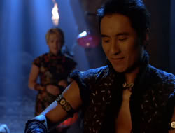 extant_XenaWarriorPrincess_5x07-BackInTheBottle_2456