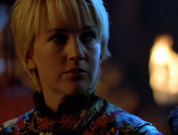 extant_XenaWarriorPrincess_5x07-BackInTheBottle_2514