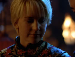 extant_XenaWarriorPrincess_5x07-BackInTheBottle_2523