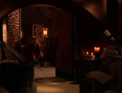 extant_XenaWarriorPrincess_5x07-BackInTheBottle_2543