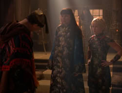 extant_XenaWarriorPrincess_5x07-BackInTheBottle_2562