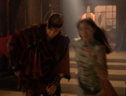 extant_XenaWarriorPrincess_5x07-BackInTheBottle_2568