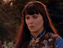 extant_XenaWarriorPrincess_5x07-BackInTheBottle_2600