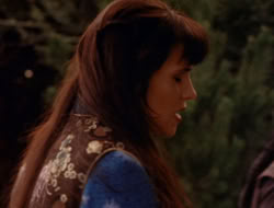 extant_XenaWarriorPrincess_5x07-BackInTheBottle_2690