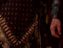 extant_XenaWarriorPrincess_5x07-BackInTheBottle_2724