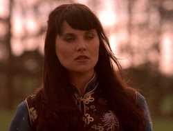 extant_XenaWarriorPrincess_5x07-BackInTheBottle_2791