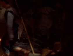 extant_XenaWarriorPrincess_5x07-BackInTheBottle_2890