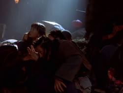 extant_XenaWarriorPrincess_5x07-BackInTheBottle_2895