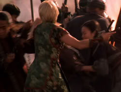 extant_XenaWarriorPrincess_5x07-BackInTheBottle_2963
