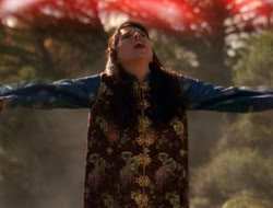 extant_XenaWarriorPrincess_5x07-BackInTheBottle_3009