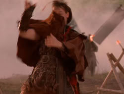 extant_XenaWarriorPrincess_5x07-BackInTheBottle_3053