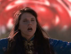 extant_XenaWarriorPrincess_5x07-BackInTheBottle_3077