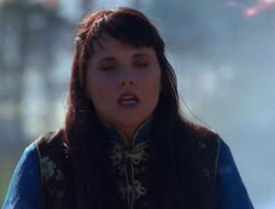 extant_XenaWarriorPrincess_5x07-BackInTheBottle_3136
