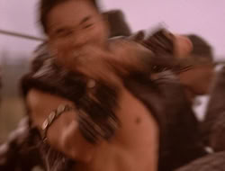 extant_XenaWarriorPrincess_5x07-BackInTheBottle_3157